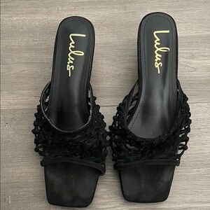 Lulu's Black Woven Mules